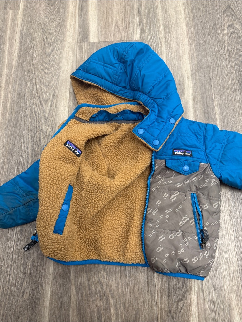 Patagonia Blue & Brown Hooded Kids Puffer Jacket - Picture 2 of 3